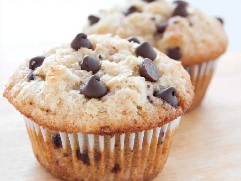 15 Essential Tips for Perfect Banana Chocolate Chip Muffins – Easy & Moist Recipe